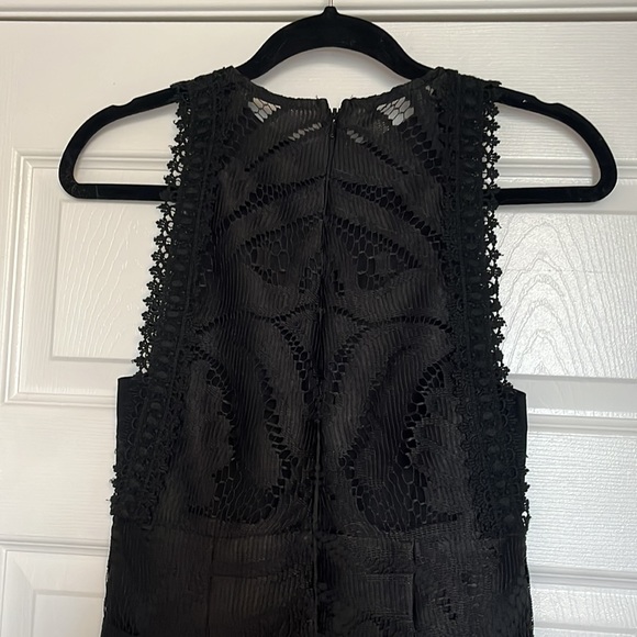 Black lace dress with fringe size small - Picture 5 of 6